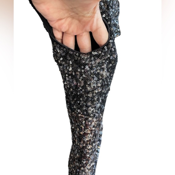 🖤✨Like New DRESS THE POPULATION size M Sequin Black, Silver and Bronze Dress. - Picture 3 of 9